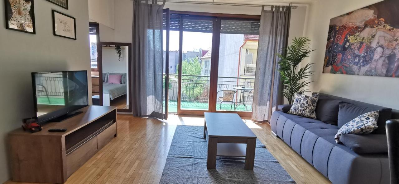 Kazinczy 52 B Apartment بودابست المظهر الخارجي الصورة